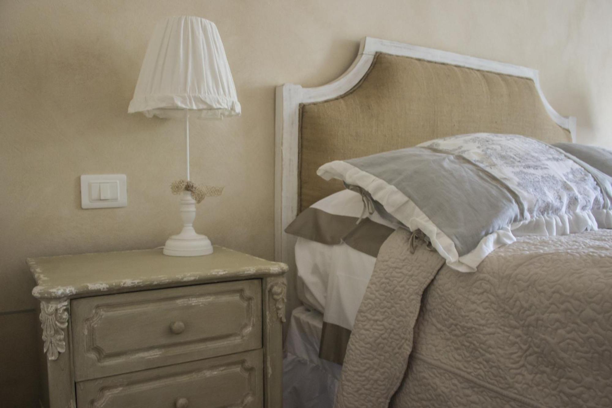 Le Dolcezze Bed & Breakfast Crone Bagian luar foto